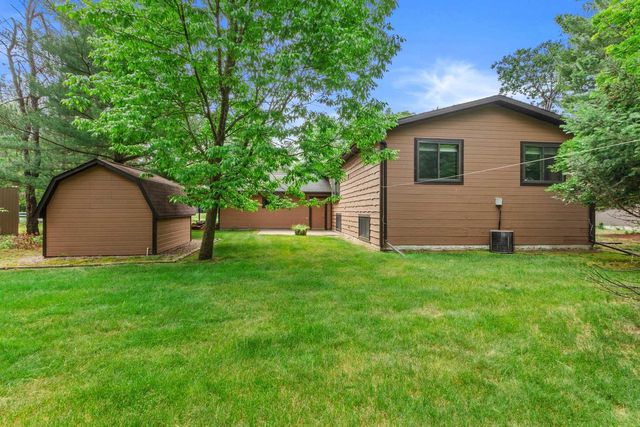 836 Richmond Way, Nekoosa, WI 54457