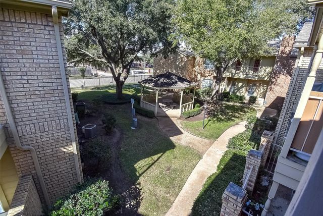 1515 Sandy Springs Road 1006, Houston, TX 77042
