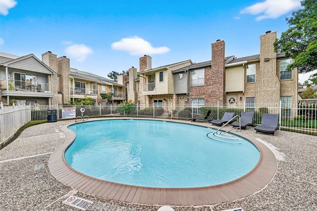 1515 Sandy Springs Road 1006, Houston, TX 77042