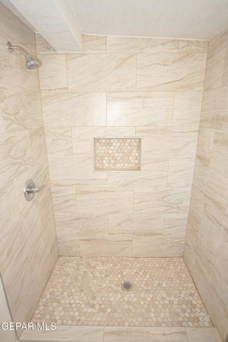 7320 Dale Road 3, El Paso, TX 79915