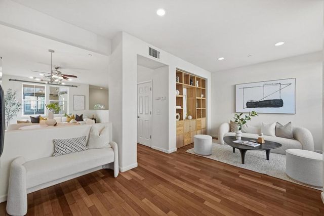 1158 Mente Linda Loop, Milpitas, CA 95035