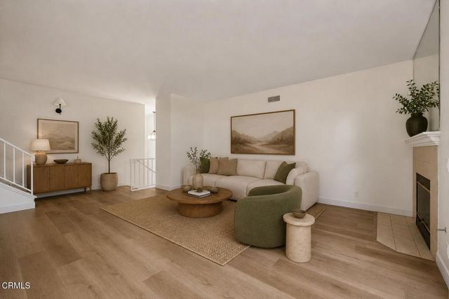 165 Courtyard Drive, Port Hueneme, CA 93041