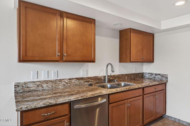 165 Courtyard Drive, Port Hueneme, CA 93041