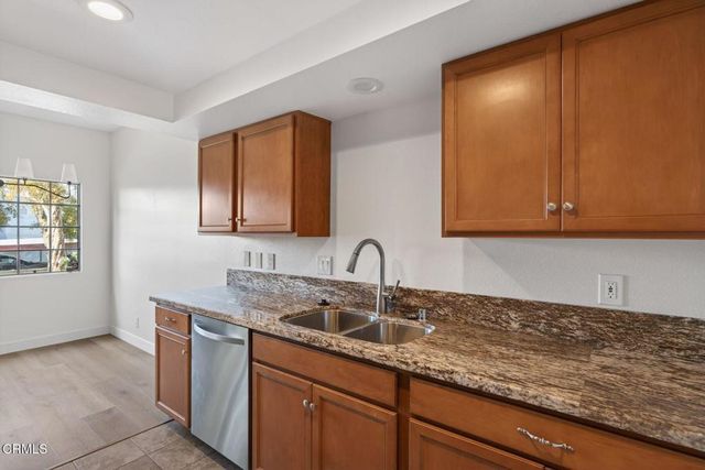165 Courtyard Drive, Port Hueneme, CA 93041