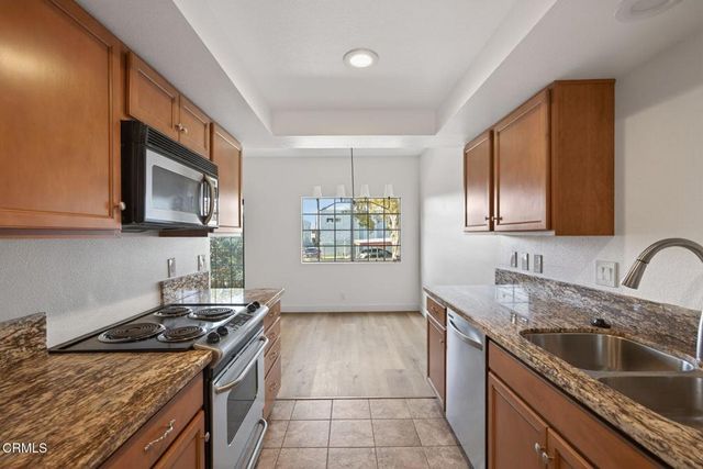 165 Courtyard Drive, Port Hueneme, CA 93041