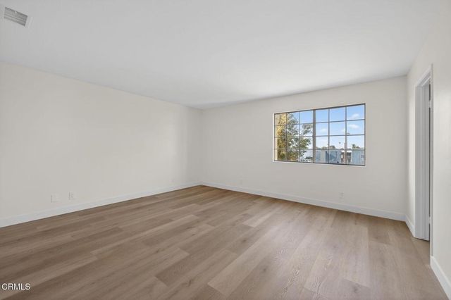 165 Courtyard Drive, Port Hueneme, CA 93041