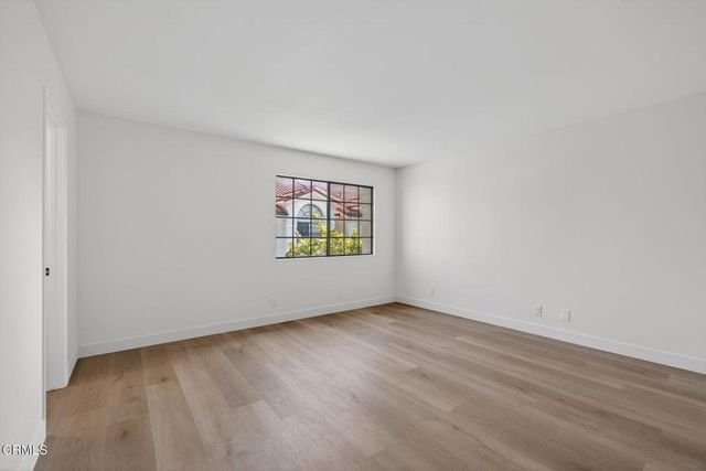 165 Courtyard Drive, Port Hueneme, CA 93041