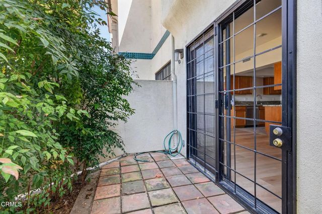 165 Courtyard Drive, Port Hueneme, CA 93041