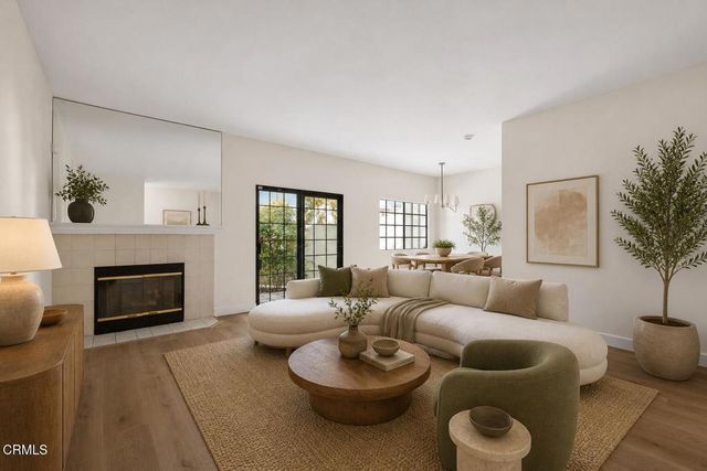 165 Courtyard Drive, Port Hueneme, CA 93041