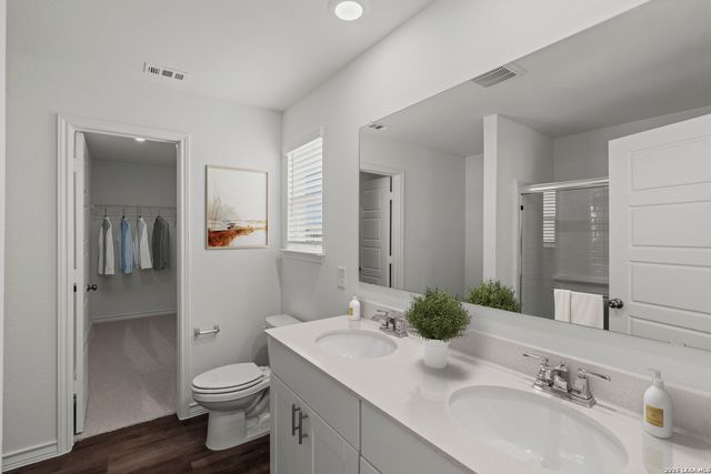 4129 Bermuda Ln, Seguin, TX 78155