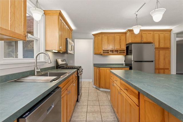 522 Latta Rd, Greece, NY 14612