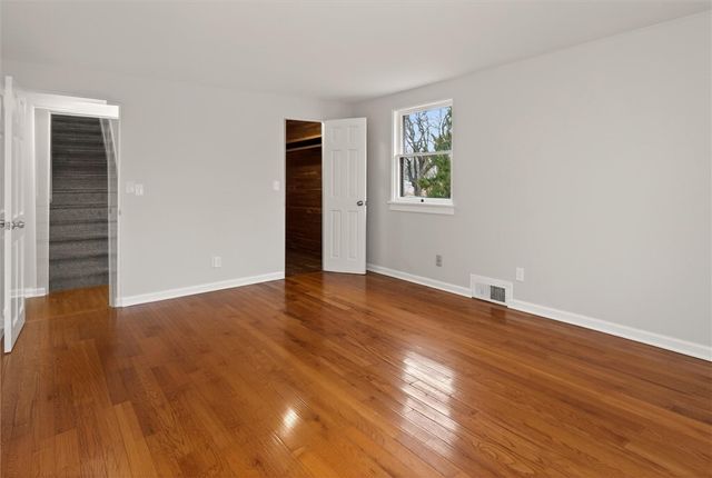 522 Latta Rd, Greece, NY 14612