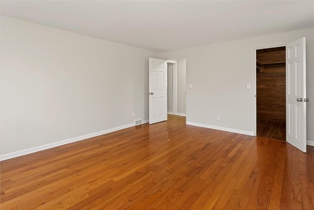 522 Latta Rd, Greece, NY 14612