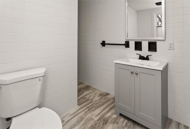 522 Latta Rd, Greece, NY 14612