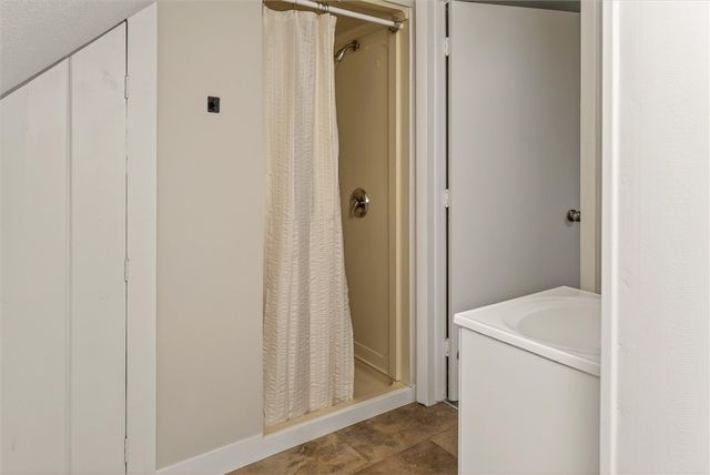 522 Latta Rd, Greece, NY 14612