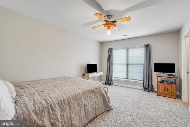 3444 WASHINGTON DR, Falls Church, VA 22041