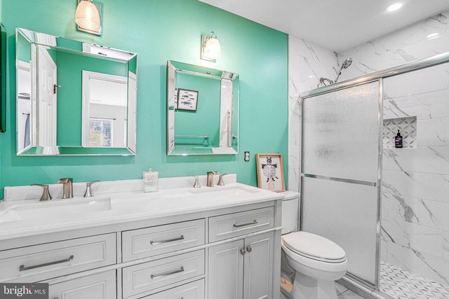 3444 WASHINGTON DR, Falls Church, VA 22041