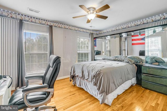 3444 WASHINGTON DR, Falls Church, VA 22041