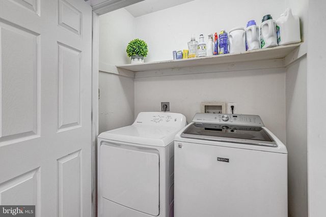 3444 WASHINGTON DR, Falls Church, VA 22041