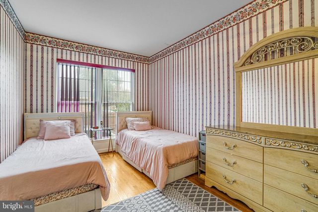 3444 WASHINGTON DR, Falls Church, VA 22041