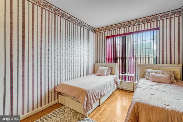 3444 WASHINGTON DR, Falls Church, VA 22041