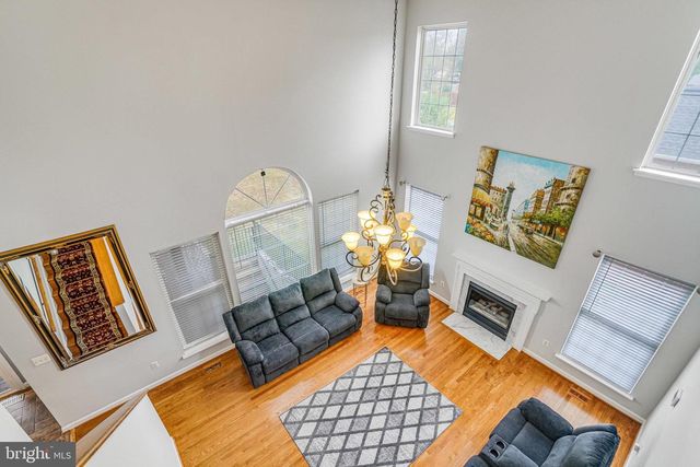 3444 WASHINGTON DR, Falls Church, VA 22041