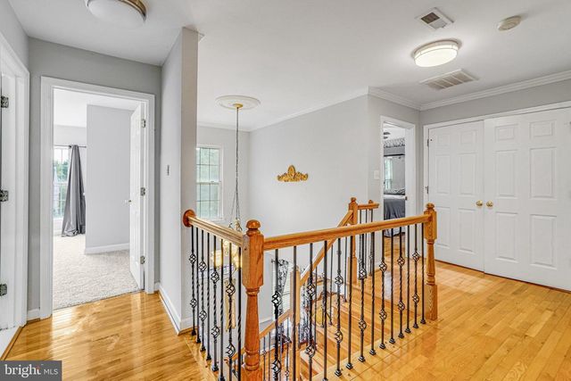 3444 WASHINGTON DR, Falls Church, VA 22041