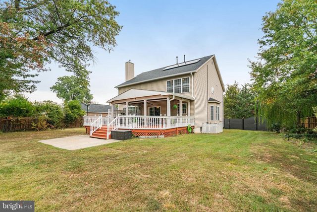 3444 WASHINGTON DR, Falls Church, VA 22041