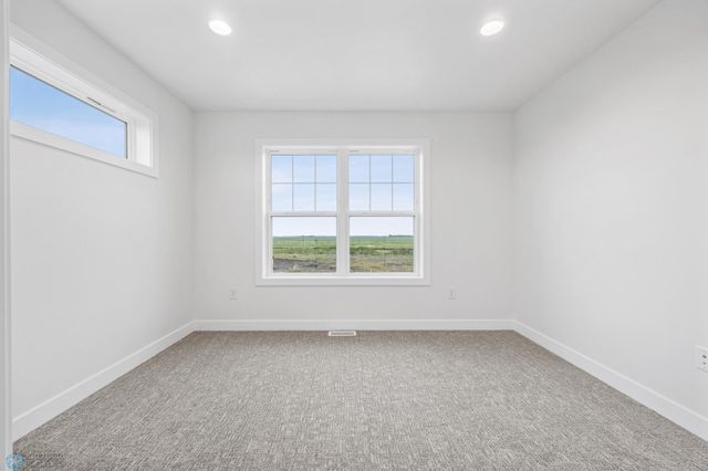 8447 61 Street S, Horace, ND 58047