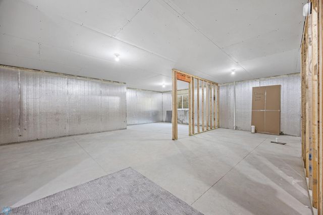 8447 61 Street S, Horace, ND 58047