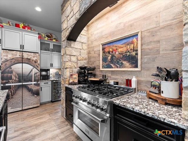 128 Strada Luca, Florence, TX 76527