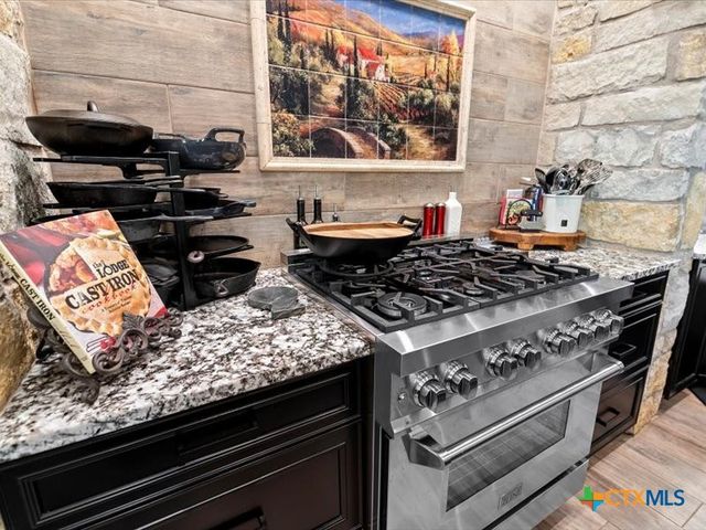 128 Strada Luca, Florence, TX 76527