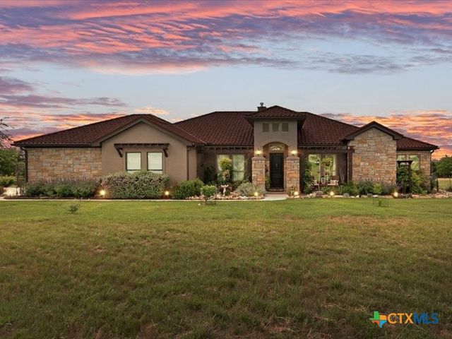 128 Strada Luca, Florence, TX 76527