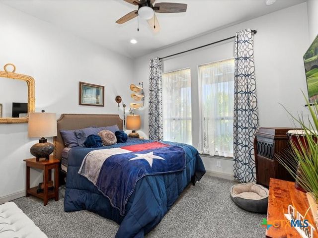 128 Strada Luca, Florence, TX 76527