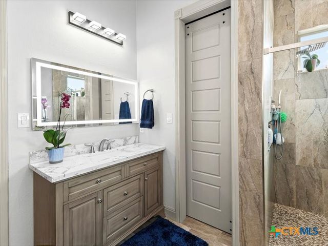 128 Strada Luca, Florence, TX 76527