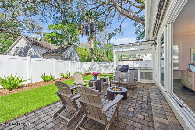 398 SHERRY Drive, Atlantic Beach, FL 32233