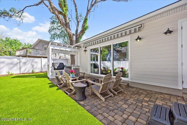 398 SHERRY Drive, Atlantic Beach, FL 32233