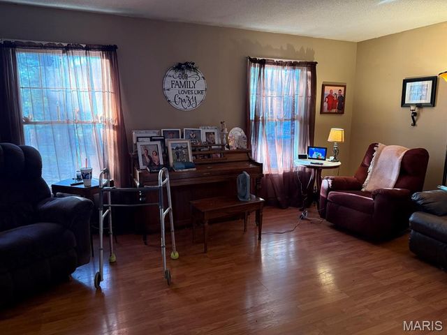 10357 County Road 605, Dexter, MO 63841