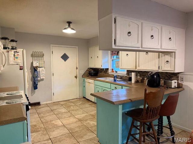 10357 County Road 605, Dexter, MO 63841