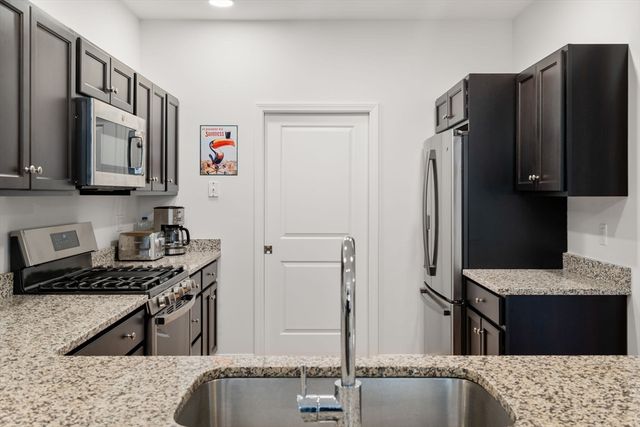 200 Revere Street 305, Canton, MA 02021