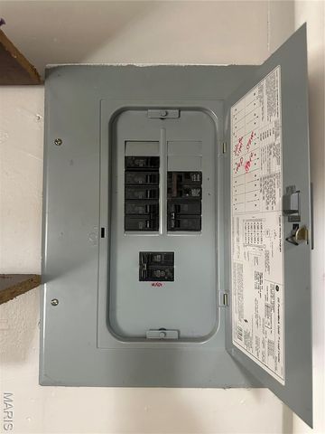 3219 Royalton Avenue, St Louis, MO 63114