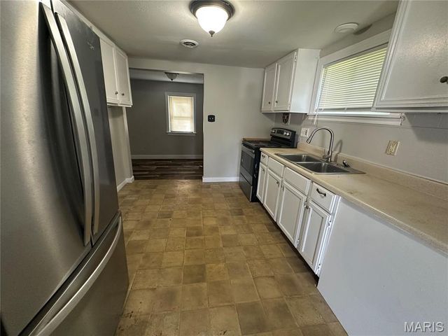 3219 Royalton Avenue, St Louis, MO 63114