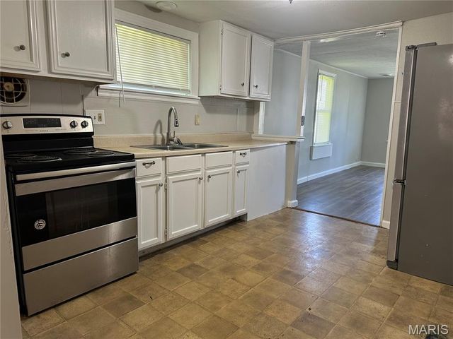 3219 Royalton Avenue, St Louis, MO 63114