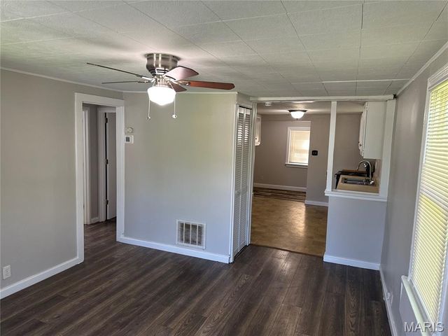 3219 Royalton Avenue, St Louis, MO 63114