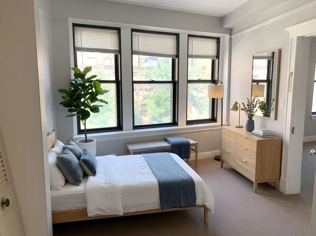 475 Commonwealth Avenue 306, Boston, MA 02215