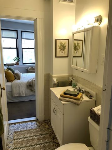 475 Commonwealth Avenue 306, Boston, MA 02215