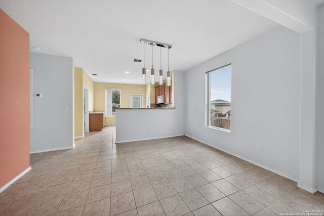 9323 Fisherman, Converse, TX 78109