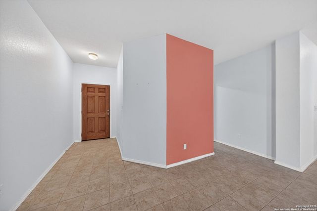 9323 Fisherman, Converse, TX 78109