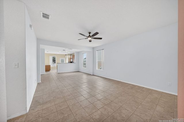 9323 Fisherman, Converse, TX 78109