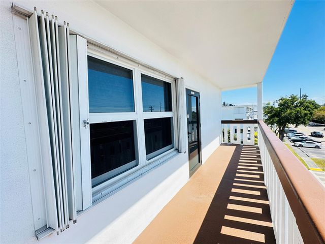 4050 Harwood 4050, Deerfield Beach, FL 33442